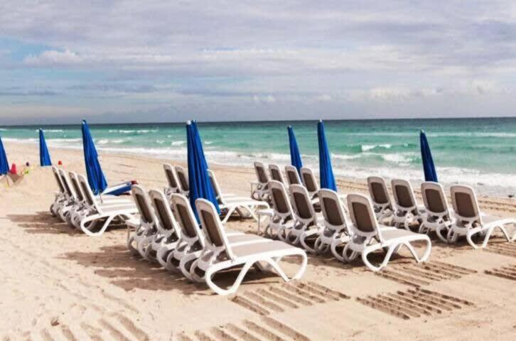 Beachfront Resort - Pool - Ocean View Balcony- Gym Miami Beach Buitenkant foto