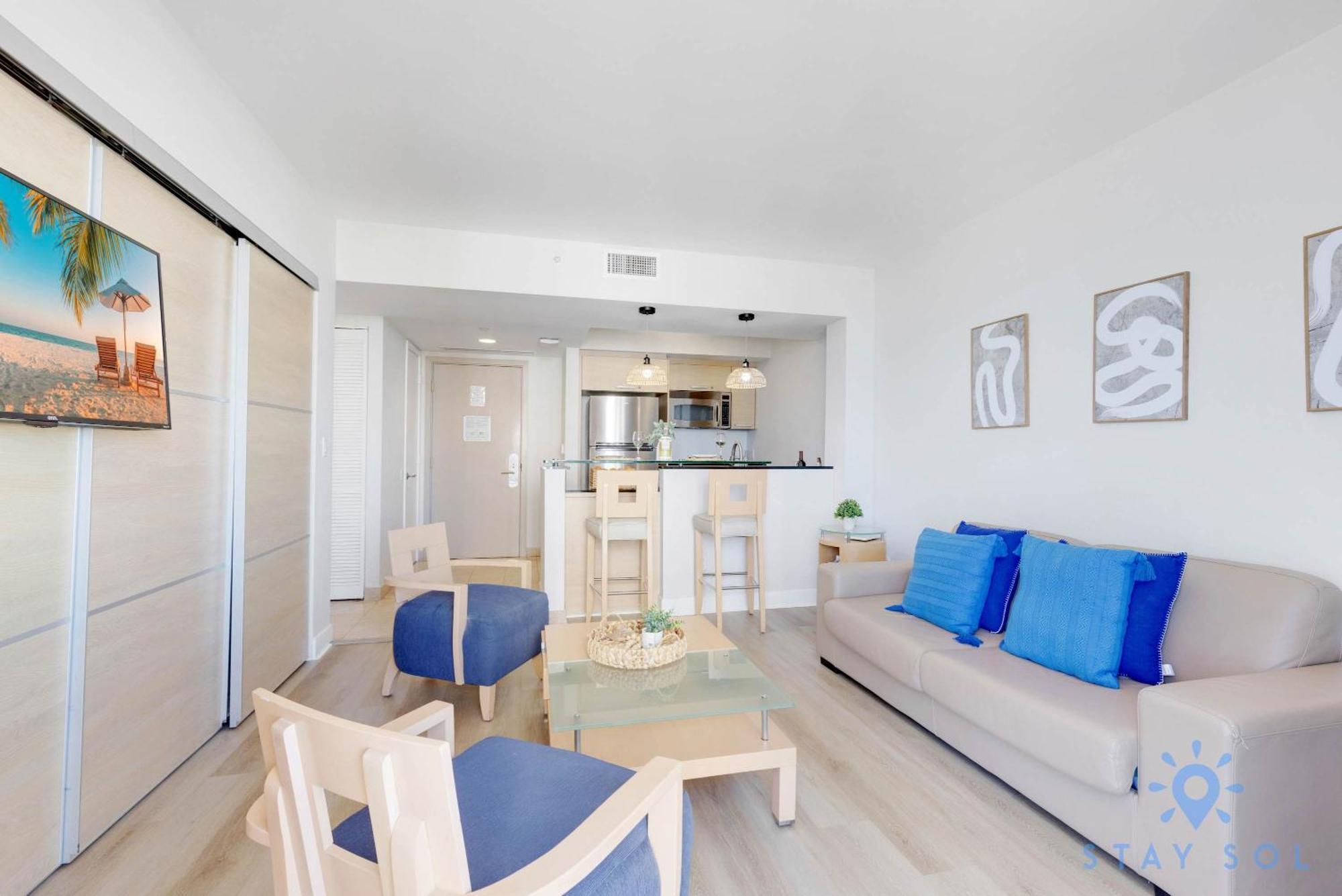 Beachfront Resort - Pool - Ocean View Balcony- Gym Miami Beach Buitenkant foto
