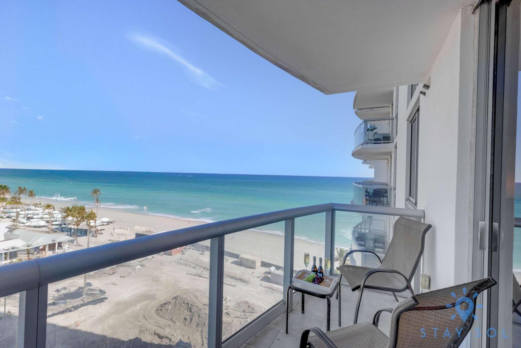 Beachfront Resort - Pool - Ocean View Balcony- Gym Miami Beach Buitenkant foto